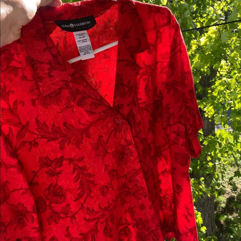 Red floral top